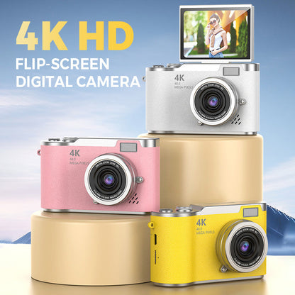 📸 מצלמה דיגיטלית 4K עם מסך מתהפך 2.4" – זום 8x, פוקוס אוטומטי, פלאש מובנה. מושלמת לוולוגים ולסלפי! ✨🎥